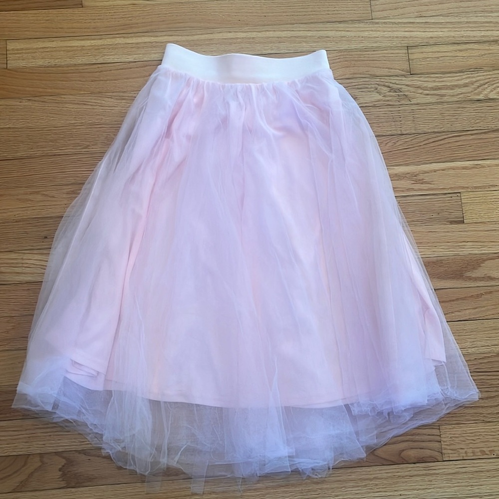 Light Pink Tulle Skirt (perfect for Halloween Carrie Bradshaw look/bridal)